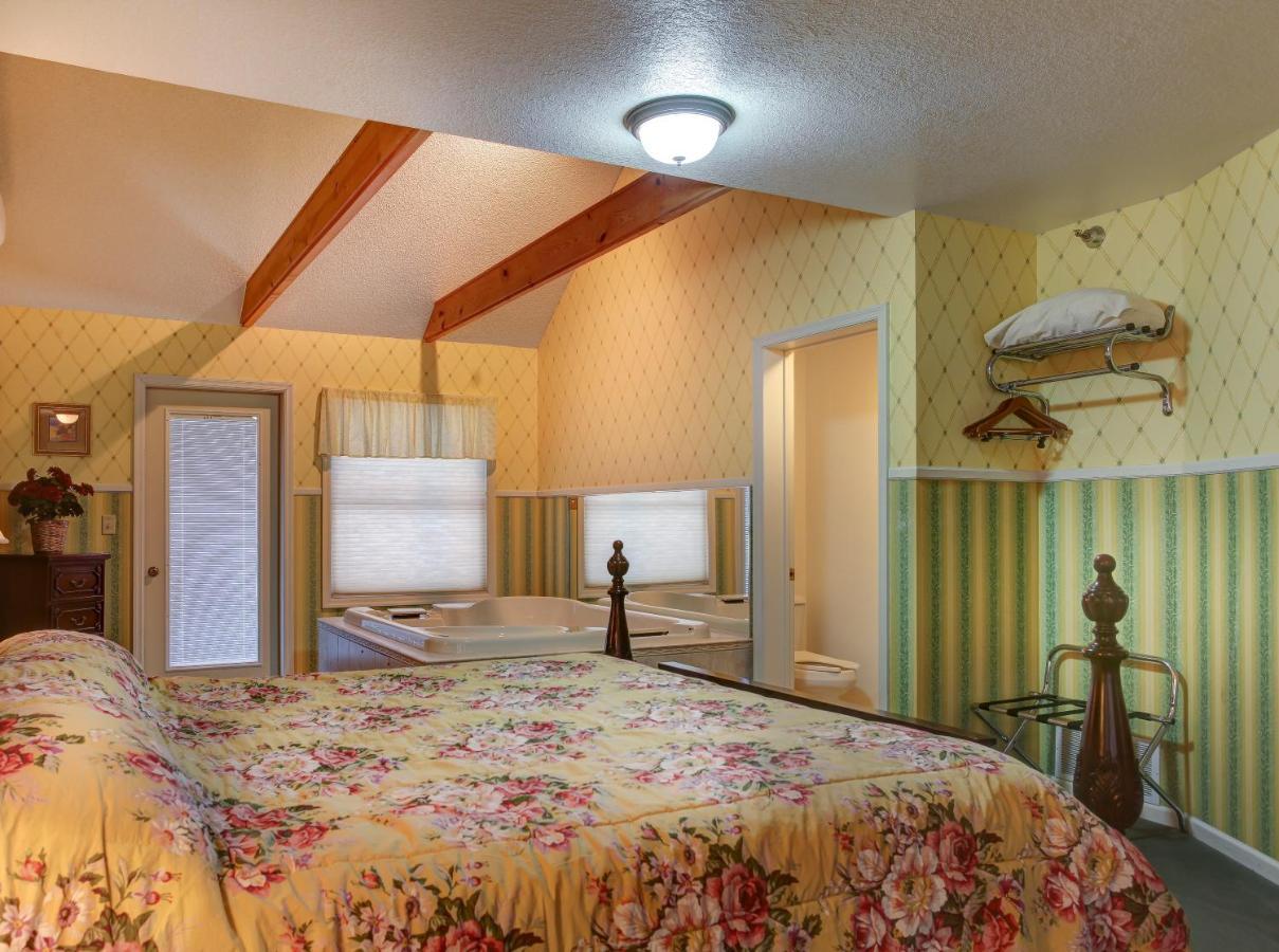 Afton House Inn Bagian luar foto