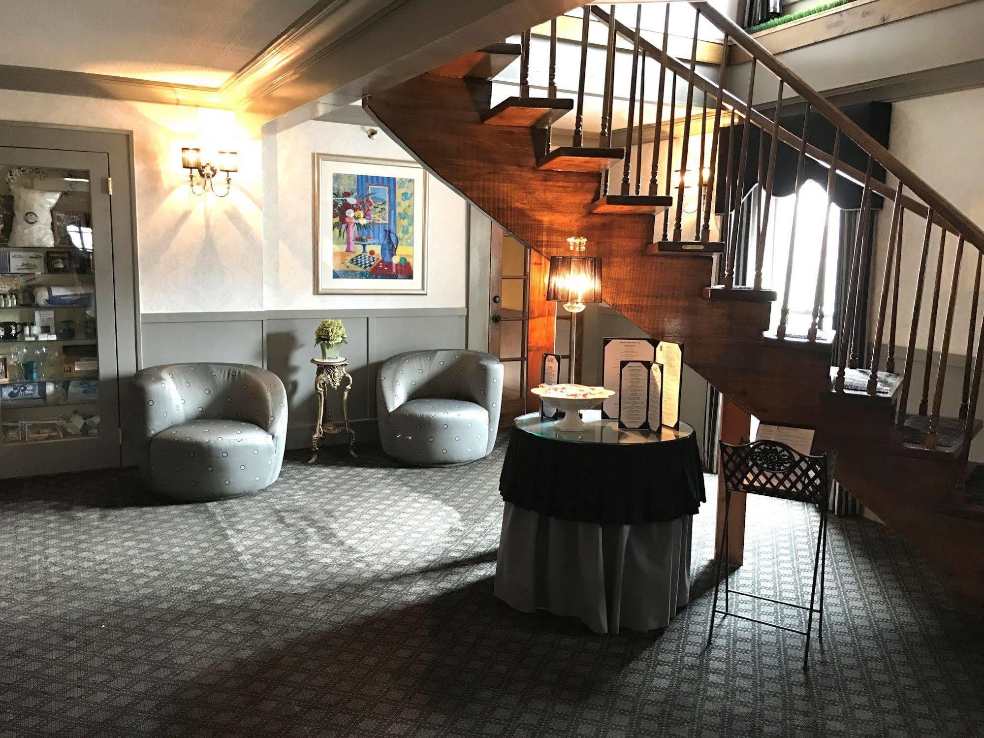 Afton House Inn Bagian luar foto