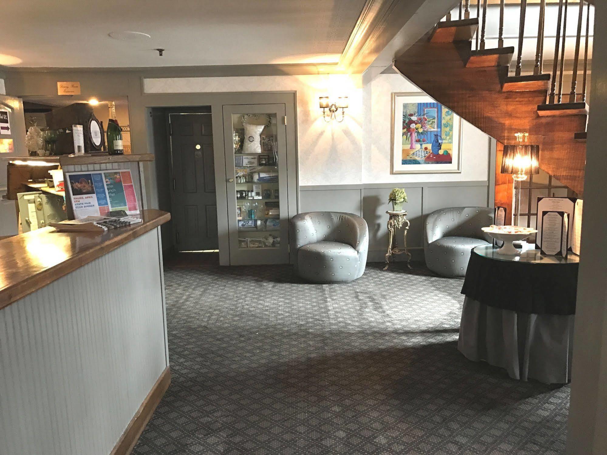 Afton House Inn Bagian luar foto