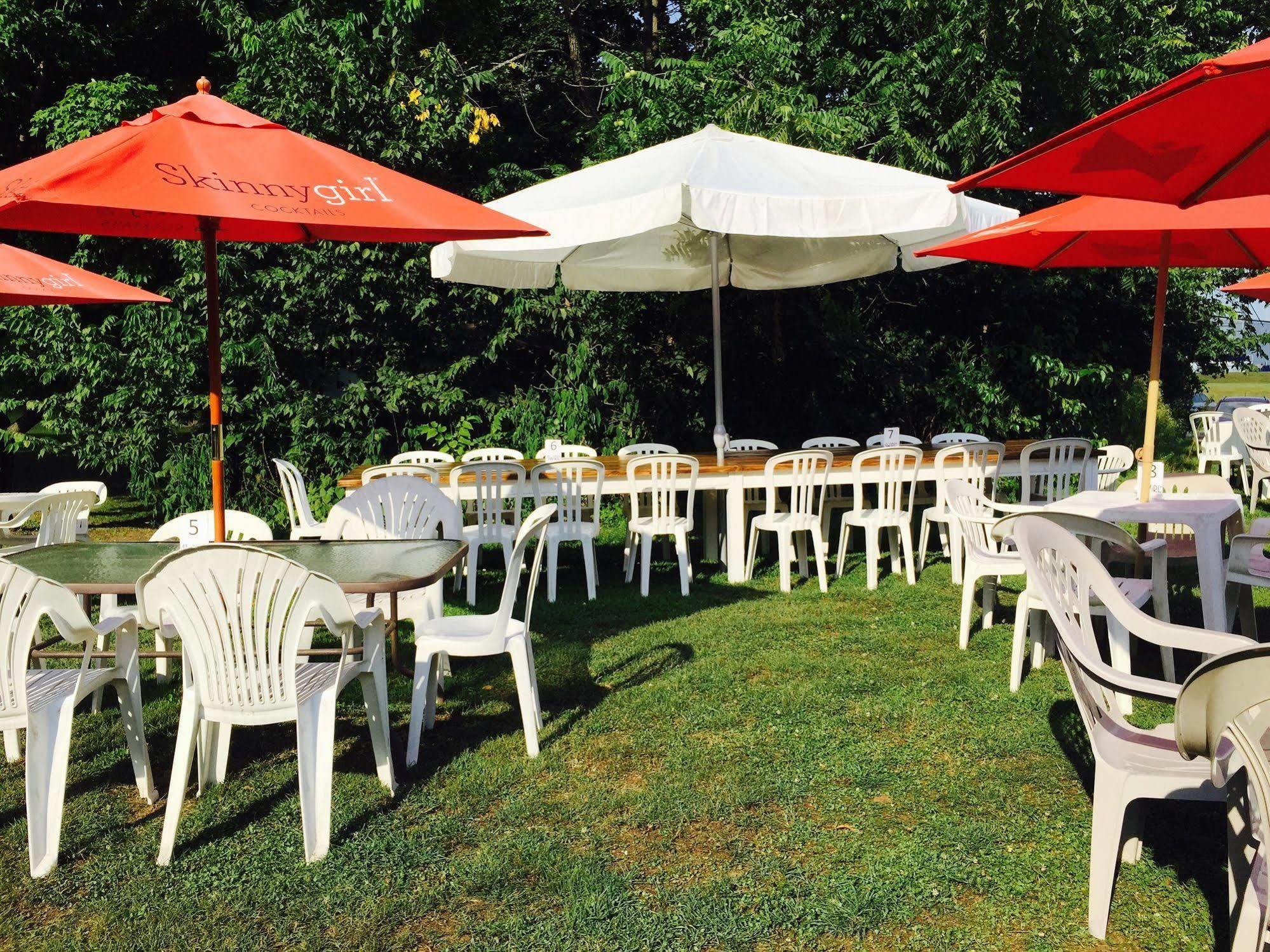 Afton House Inn Bagian luar foto