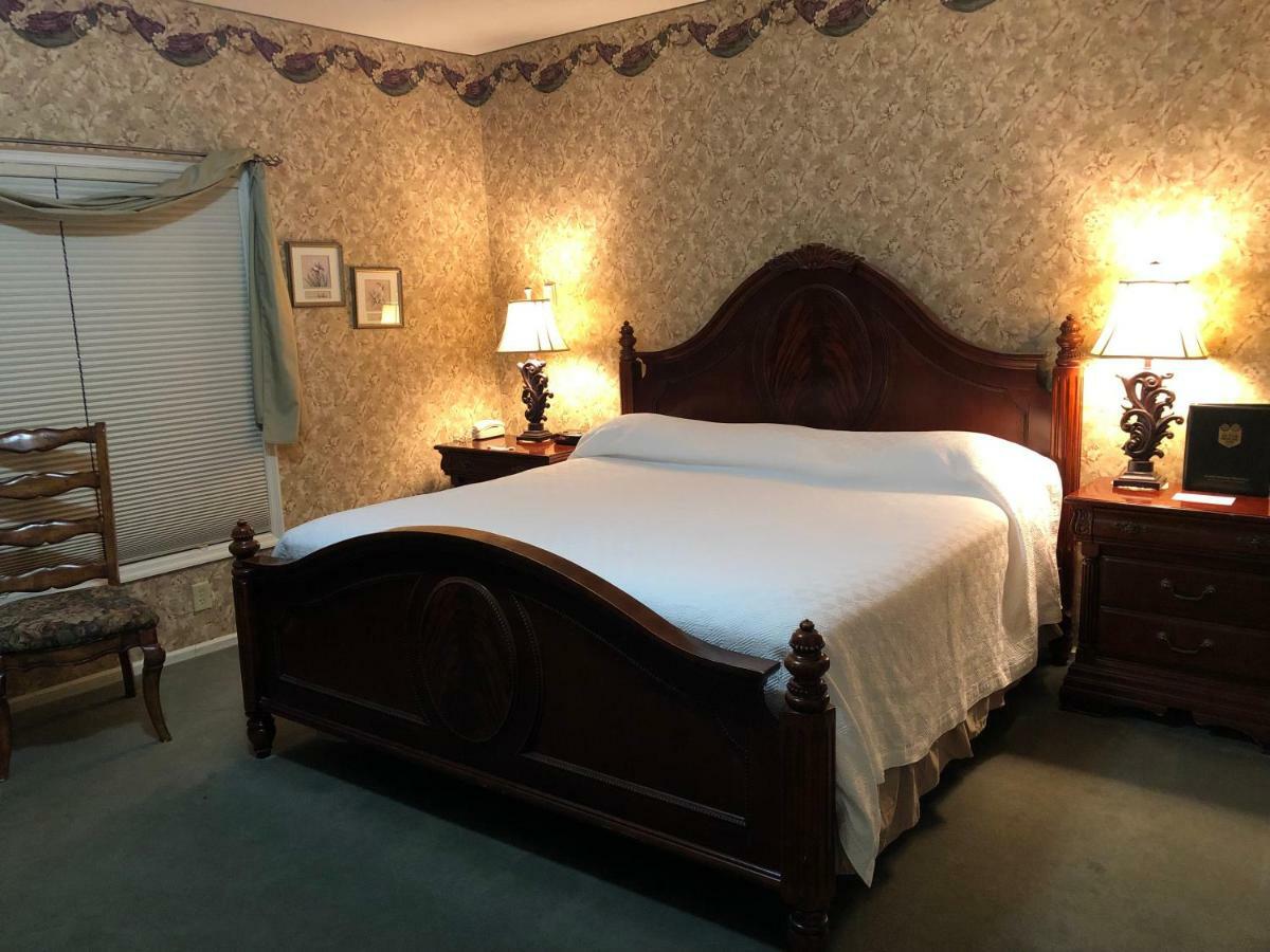 Afton House Inn Bagian luar foto